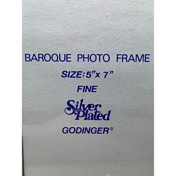 Vintage Godinger Baroque Silver Plated Photo Frame Size 5" x 7" - Picture 3 of 5